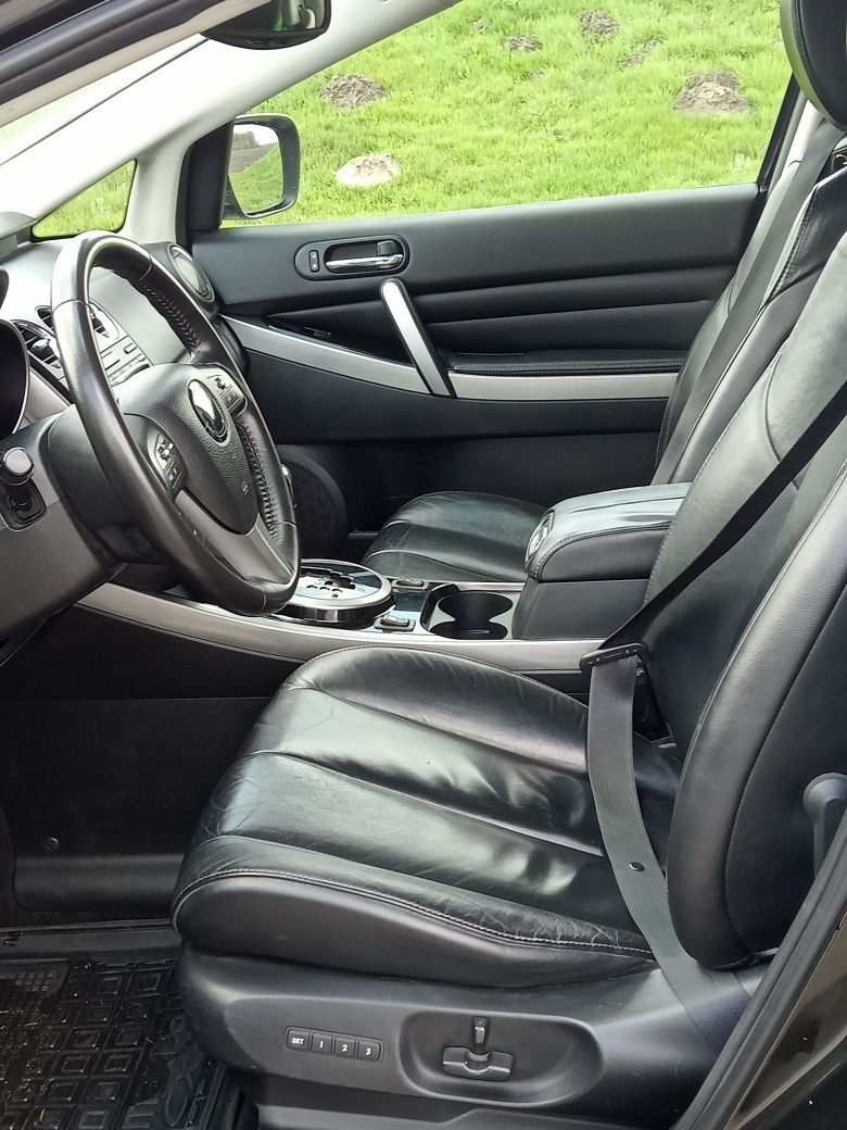 Продам Mazda -CX 7