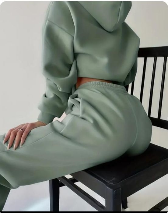 Жіночий костюм двійка  L