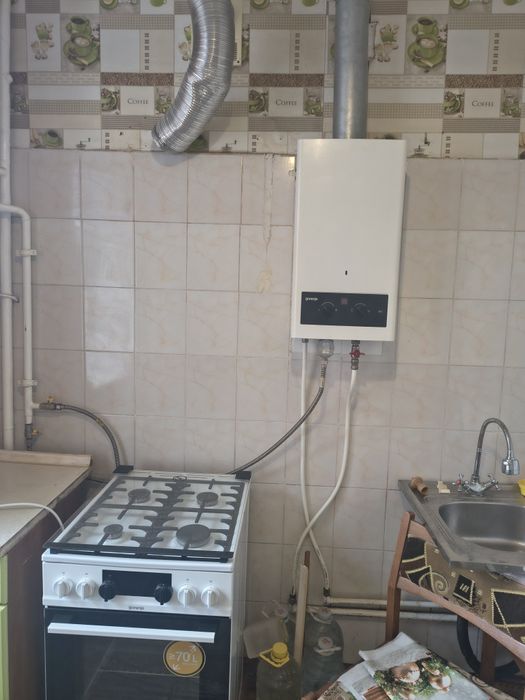 Продаю полнометражную сталинку на Сухой Балке