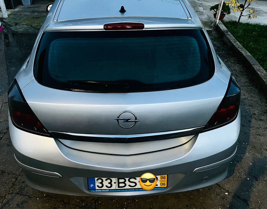 Opel Astra GTC 1.3