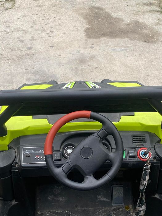 Vendo jeep a bateria