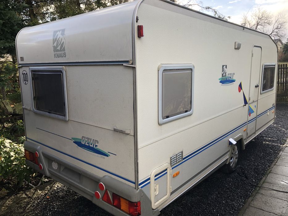 Przyczepa kenpingowa Knaus dmc 1300 z przedsionkiem