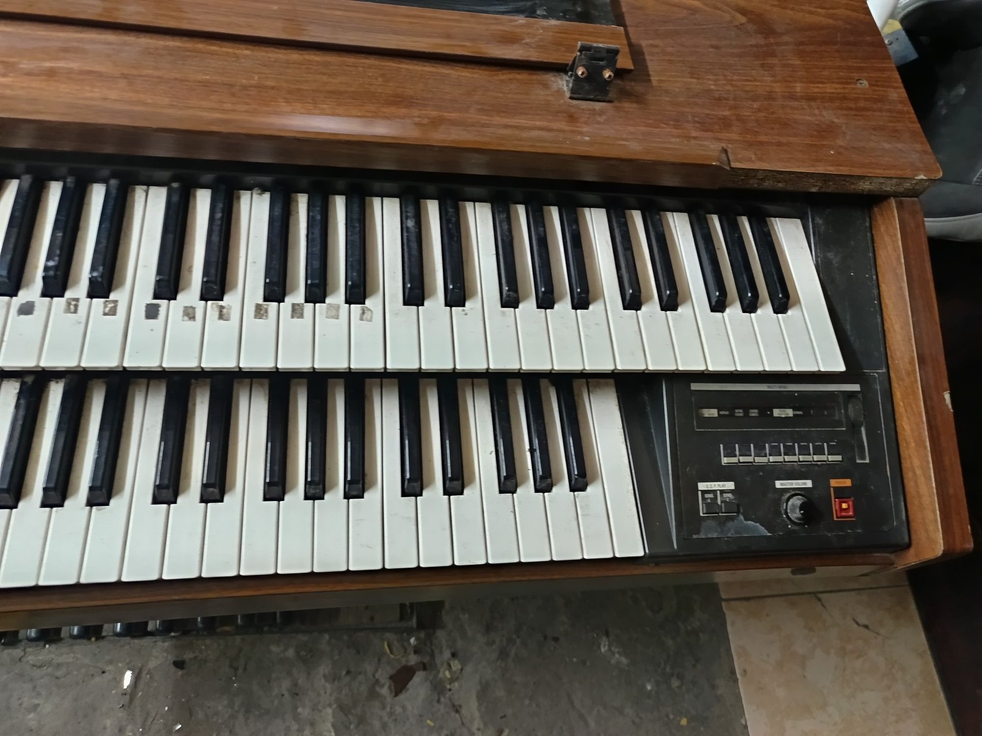 Organy keyboard Yamaha ME-30BX