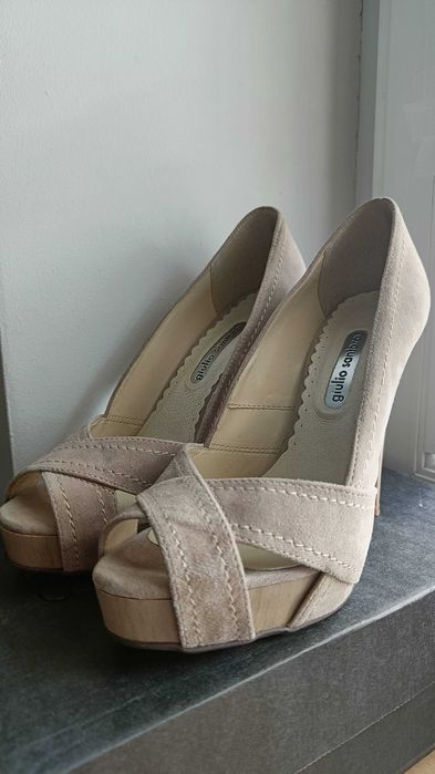 Giulio Santoro by presto 37 - Szpilki. Czółenka.