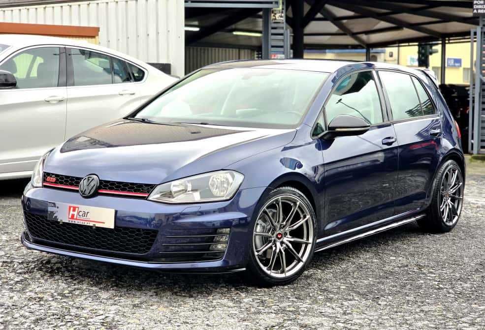 VOLKSWAGEN GOLF VII 1.6TDI 110CV "LOOK GTI"