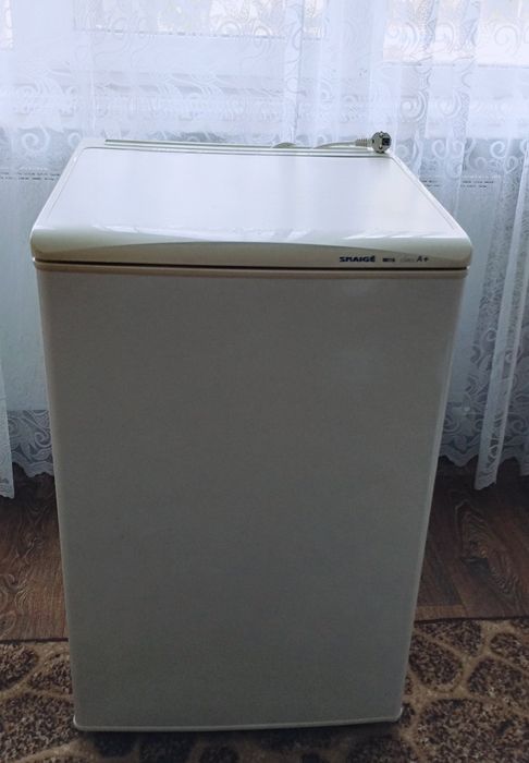 Продам морозильну камеру б/у