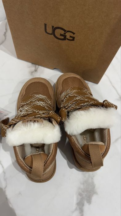 UGG Lowmel 37 e 38