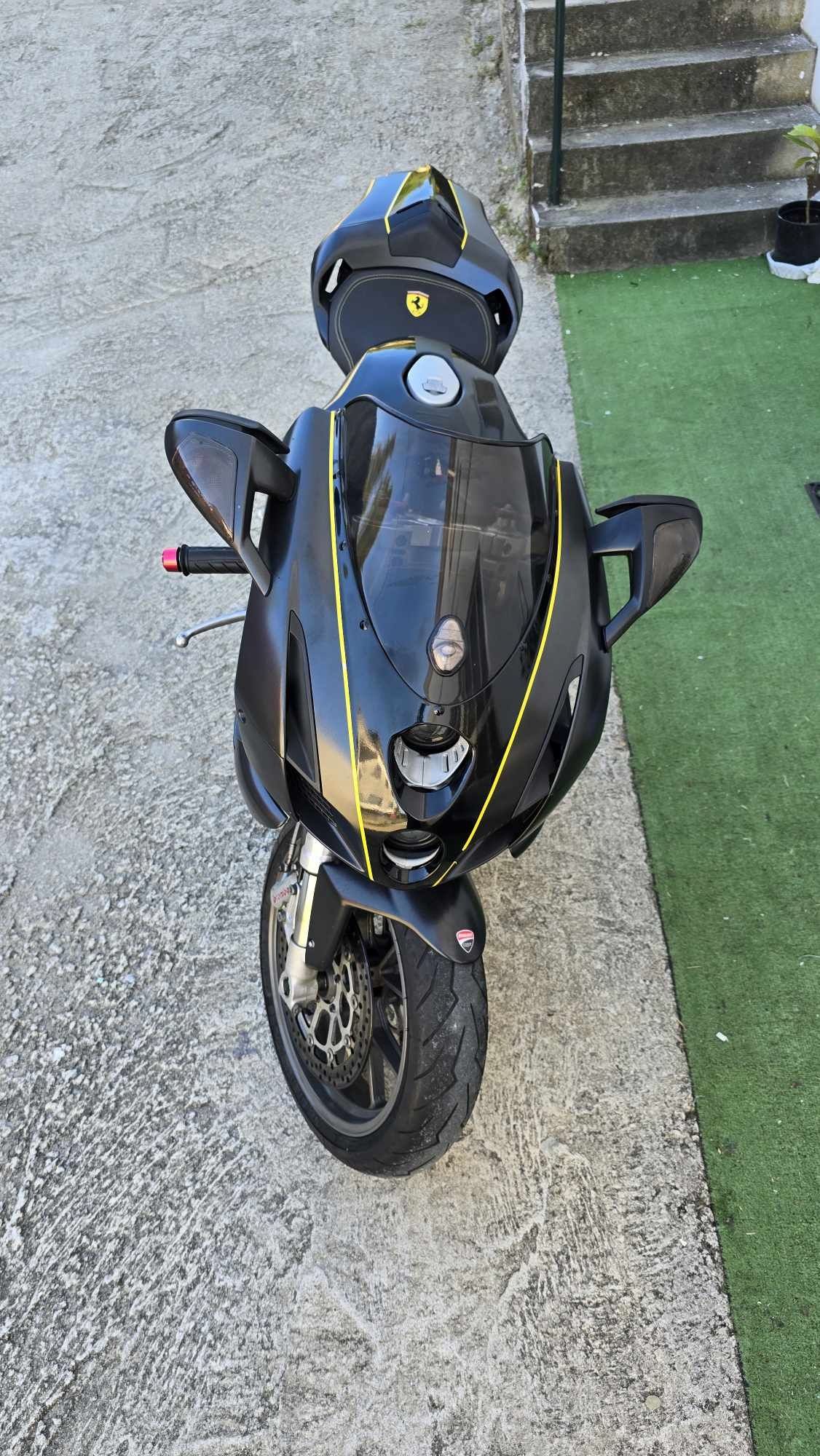 Ducati 749s dark única a venda em PT