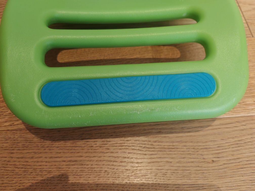 Bujawka Teeter Popper Zielona Fat Brain Toy