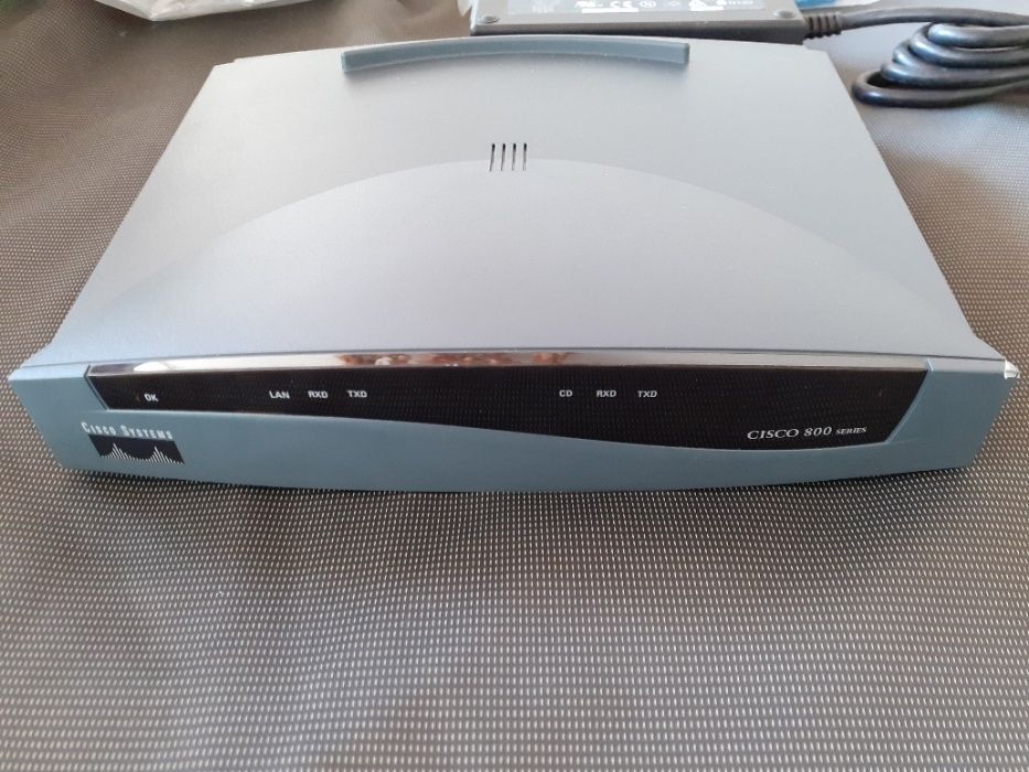 Router Cisco 805