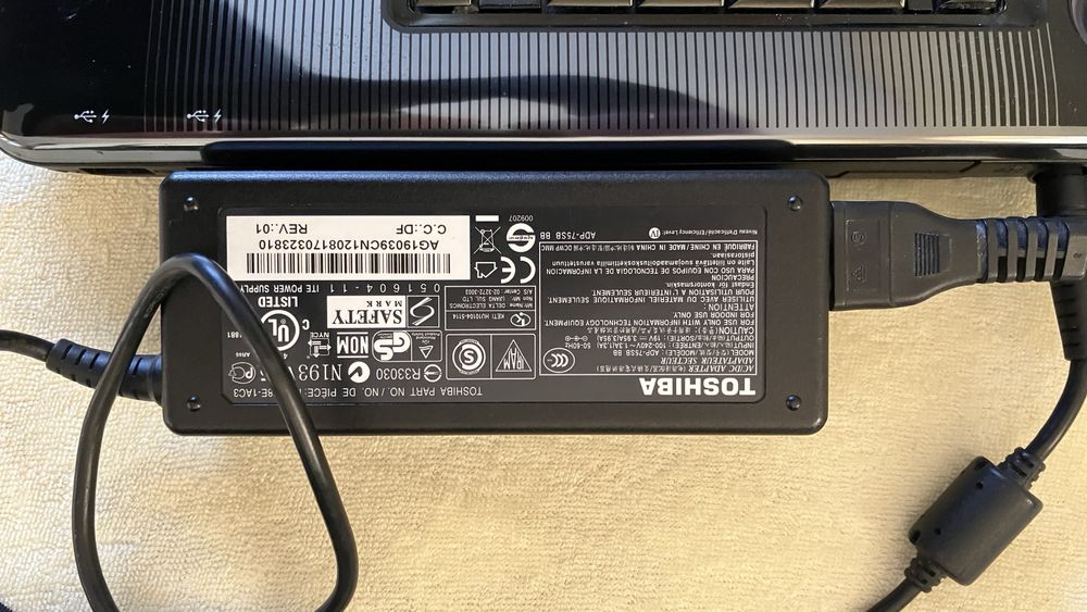 Laptop 15,6” Toshiiba
