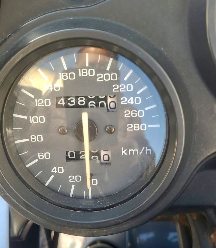 CBR 600 como nova