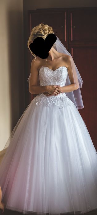 Przepiękna suknia ślubna błyszcząca r 36 glamour