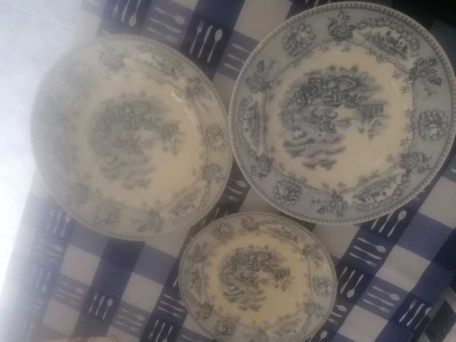 Pratos de refeição / decoração