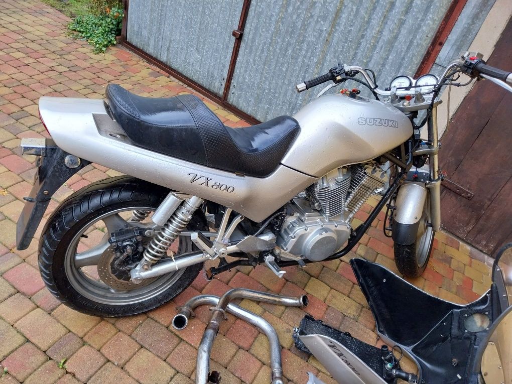 Części suzuki VX800