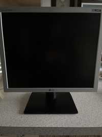 Monitor LG 19 calowy