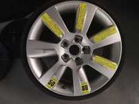 Jante e pneu suplente original audi 205/60/17