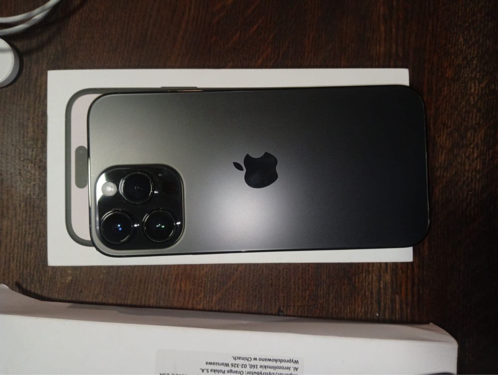 Iphone 14 pro max + Apple Watch SE 40 2023
