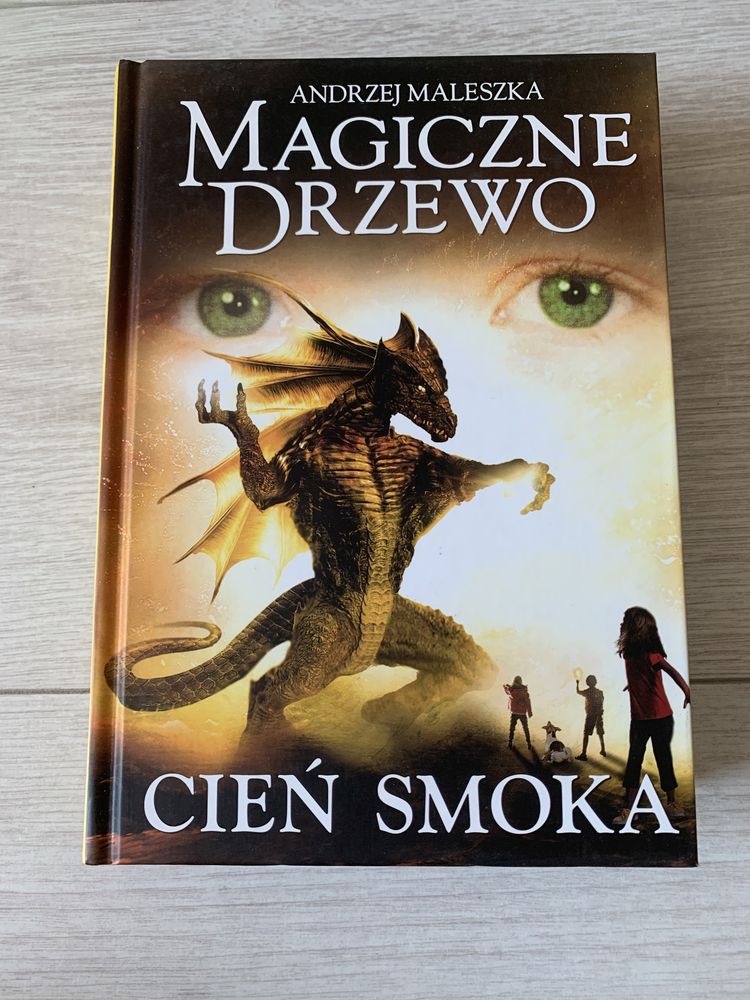 Andrzej Maleszka „Magiczne drzewo - Cień smoka”.