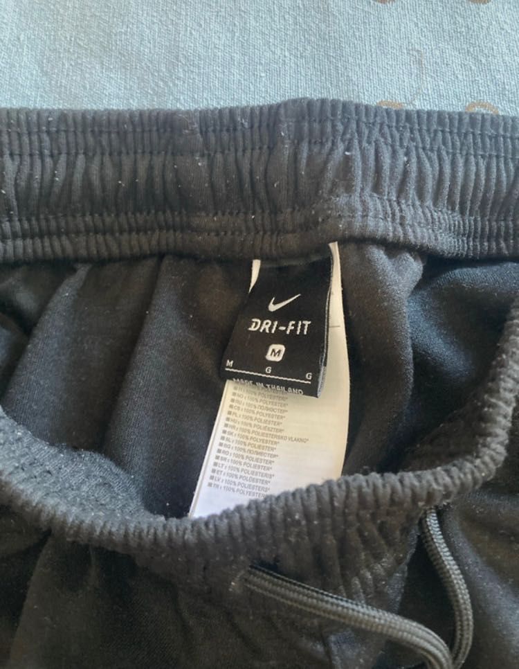 Nike Tech Fleece Preto