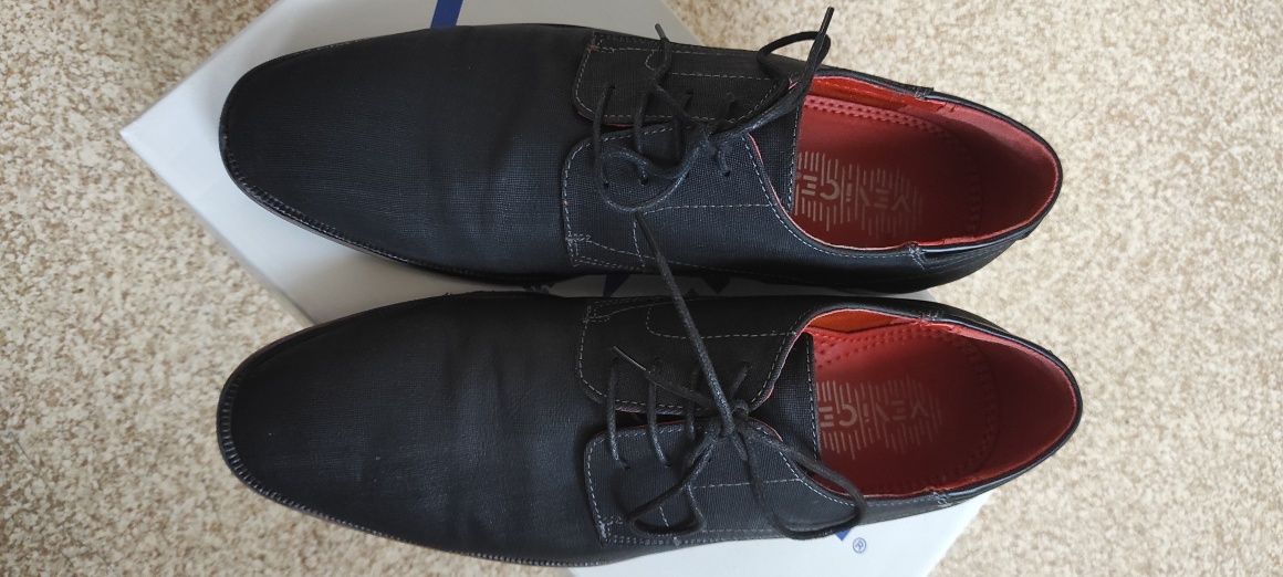 Buty męskie rozmiar 41