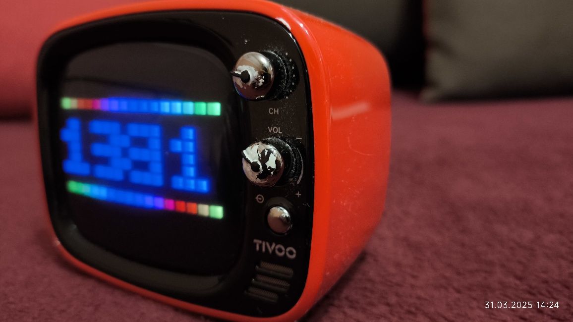Divoom Tivoo Red