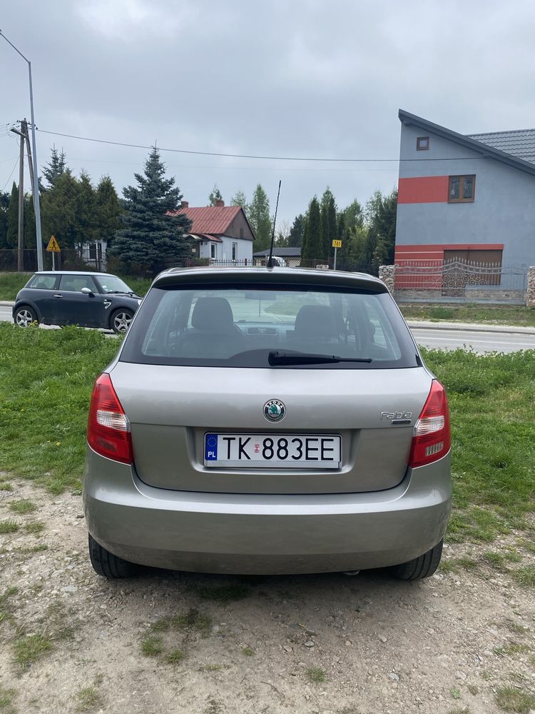 Skoda Fabia 1,2 beznyna