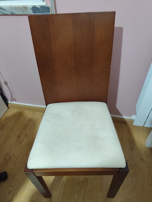 6 Cadeiras castanhas