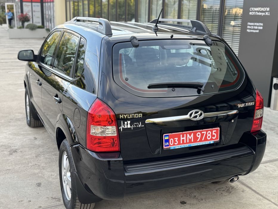 Свіжопригнаний Hyundai Tucson 4x4
