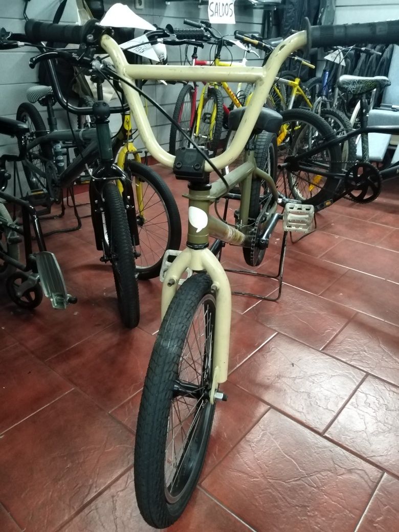 Vendo bmx roda 20