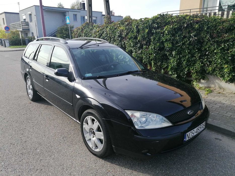 Mondeo 2.0 benz kombi, wersja GHIA, Climatronic, 223 tys, stan BDB hak