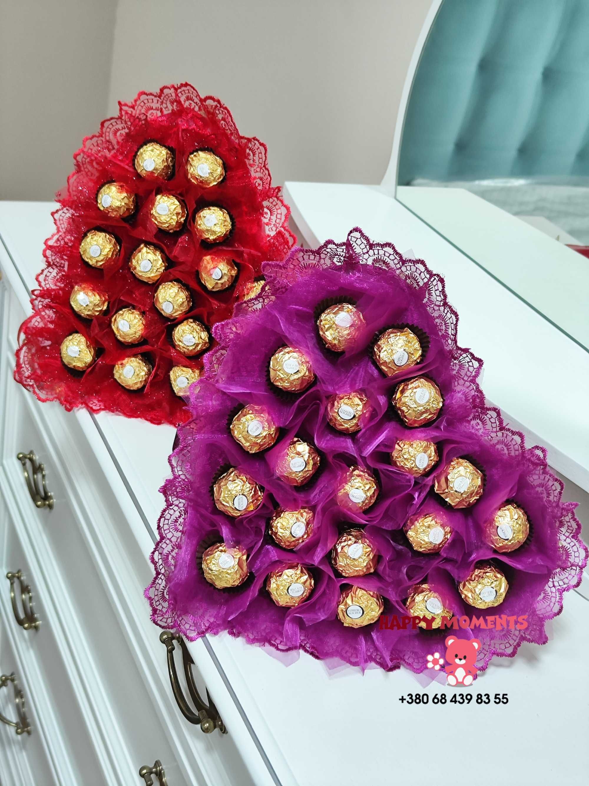 Букет із цукерками Ferrero Rocher у формі серця на день закоханих