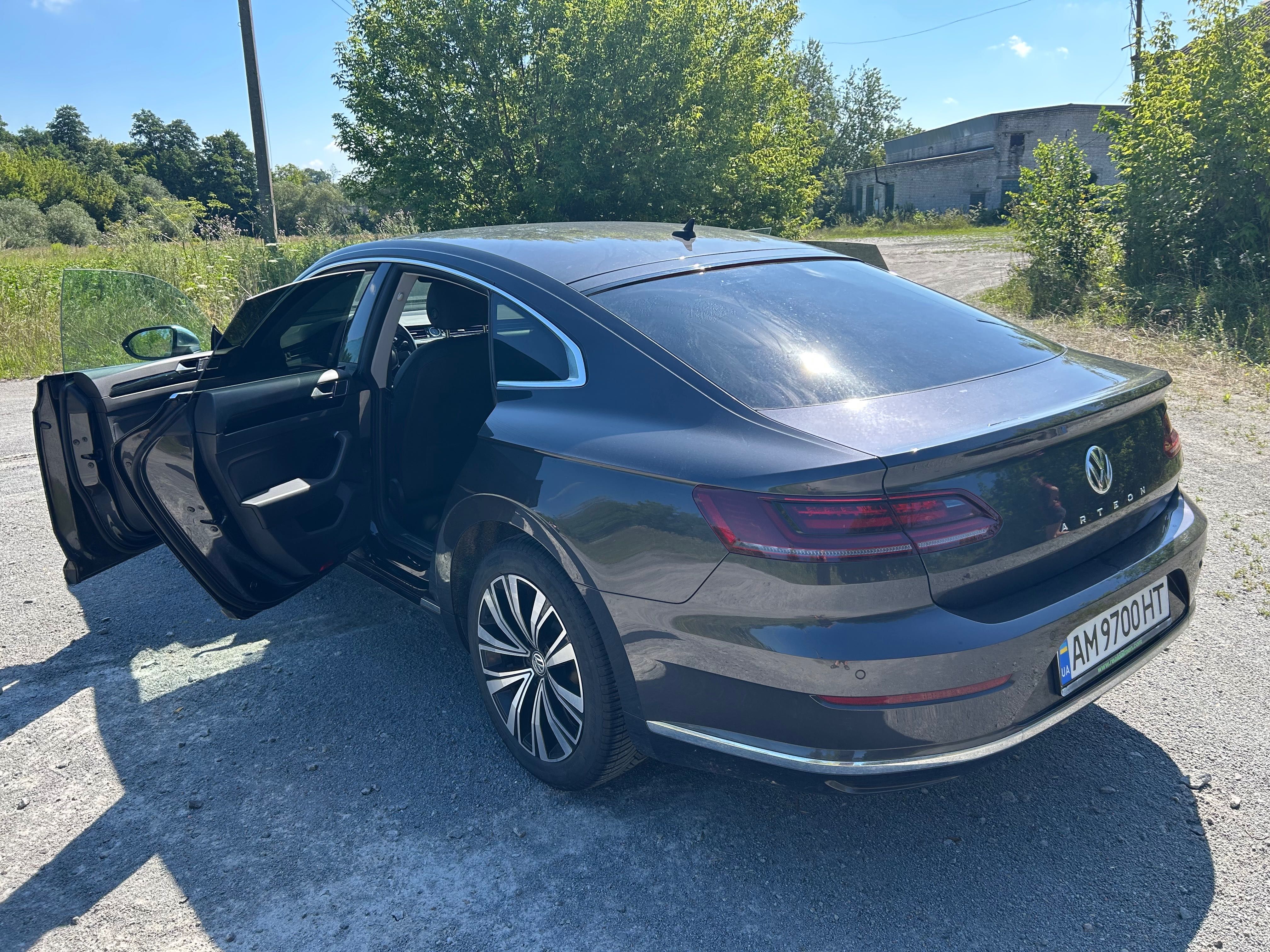 Продаж фактично нового авто
