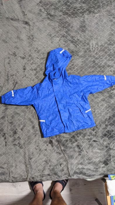 Курточка демисезонная