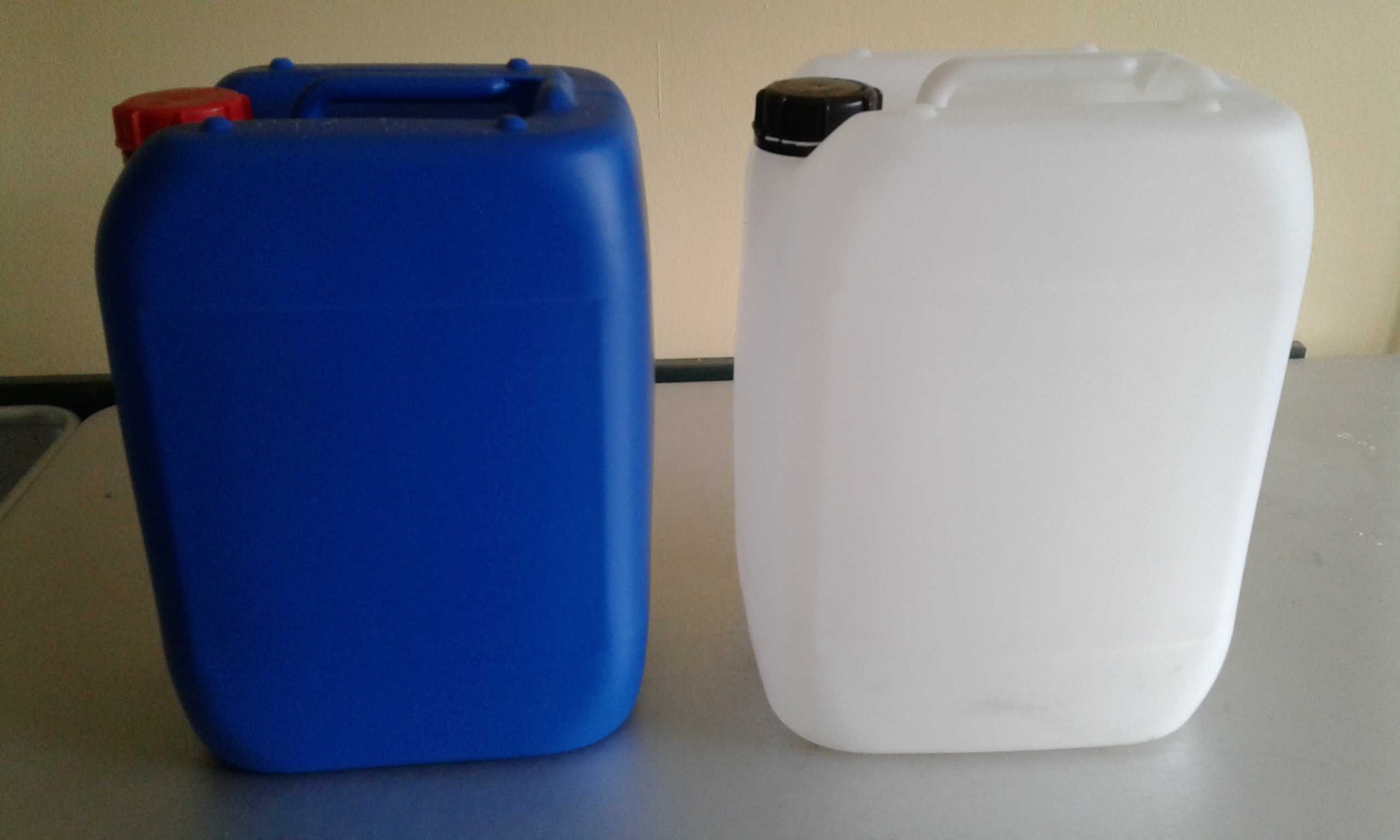 pojemniki plastikowe 20l