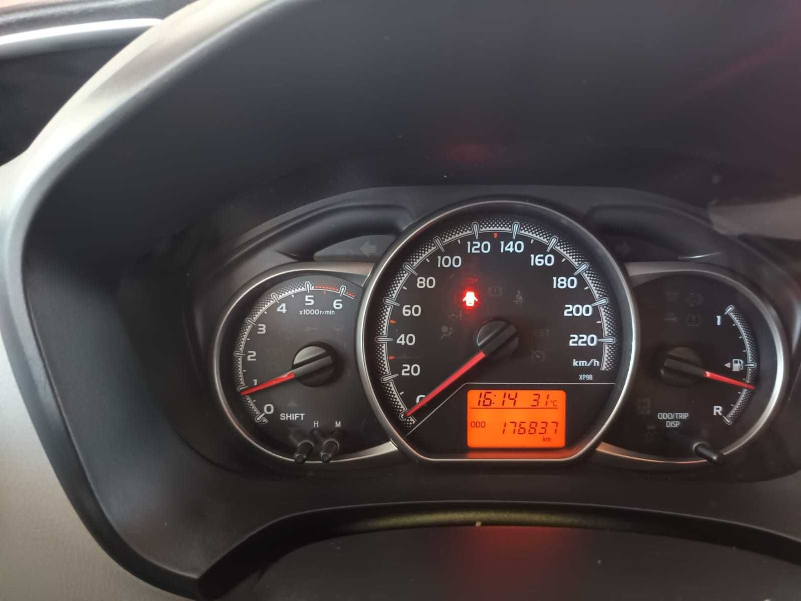 Toyota YARIS 1.4 D4D 2015