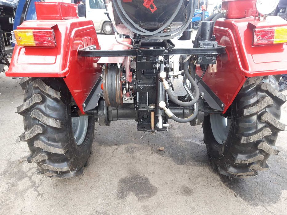 Трактор Кентавр 200 В с фрезой и плугом на 2 корпуса