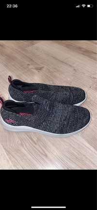 buty skechers nowiutkie