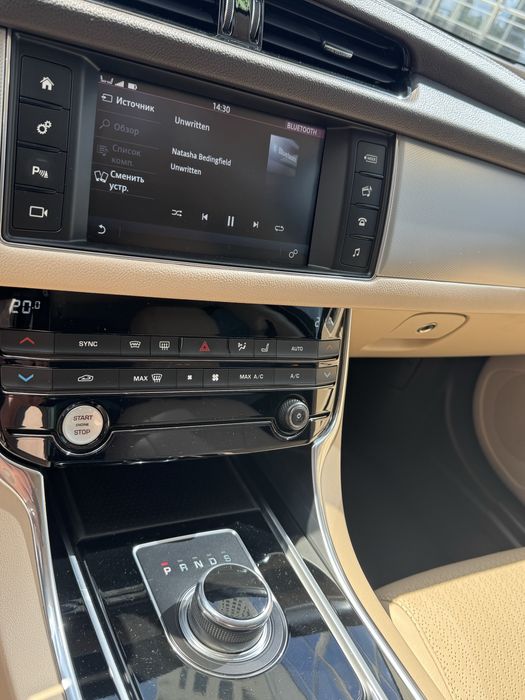 JAGUAR XF 2016р.в. Офіційна 2.0d ,Один власник з салона