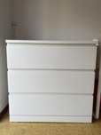 Comoda Ikea 3 prateleiras