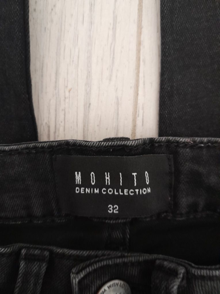 Czarne damskie jeansy dżinsy Mohito, stan idealny