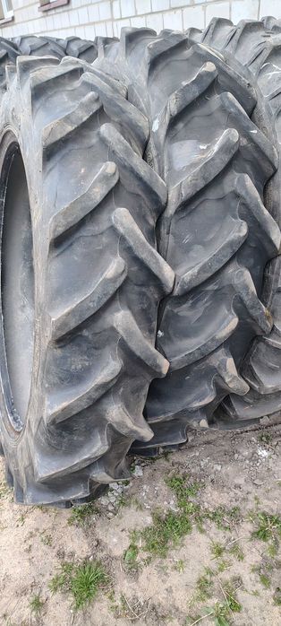 Opony wąskie do międzyrzędzi 9,5 R32 (230/95 R32)