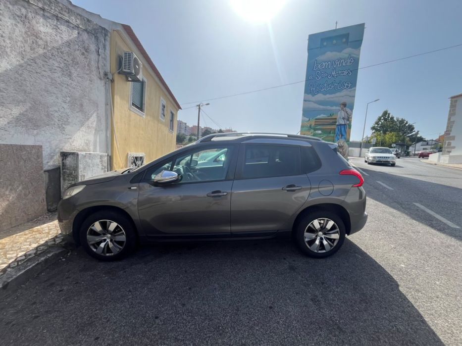 Peugeot 2008 1.2 Style