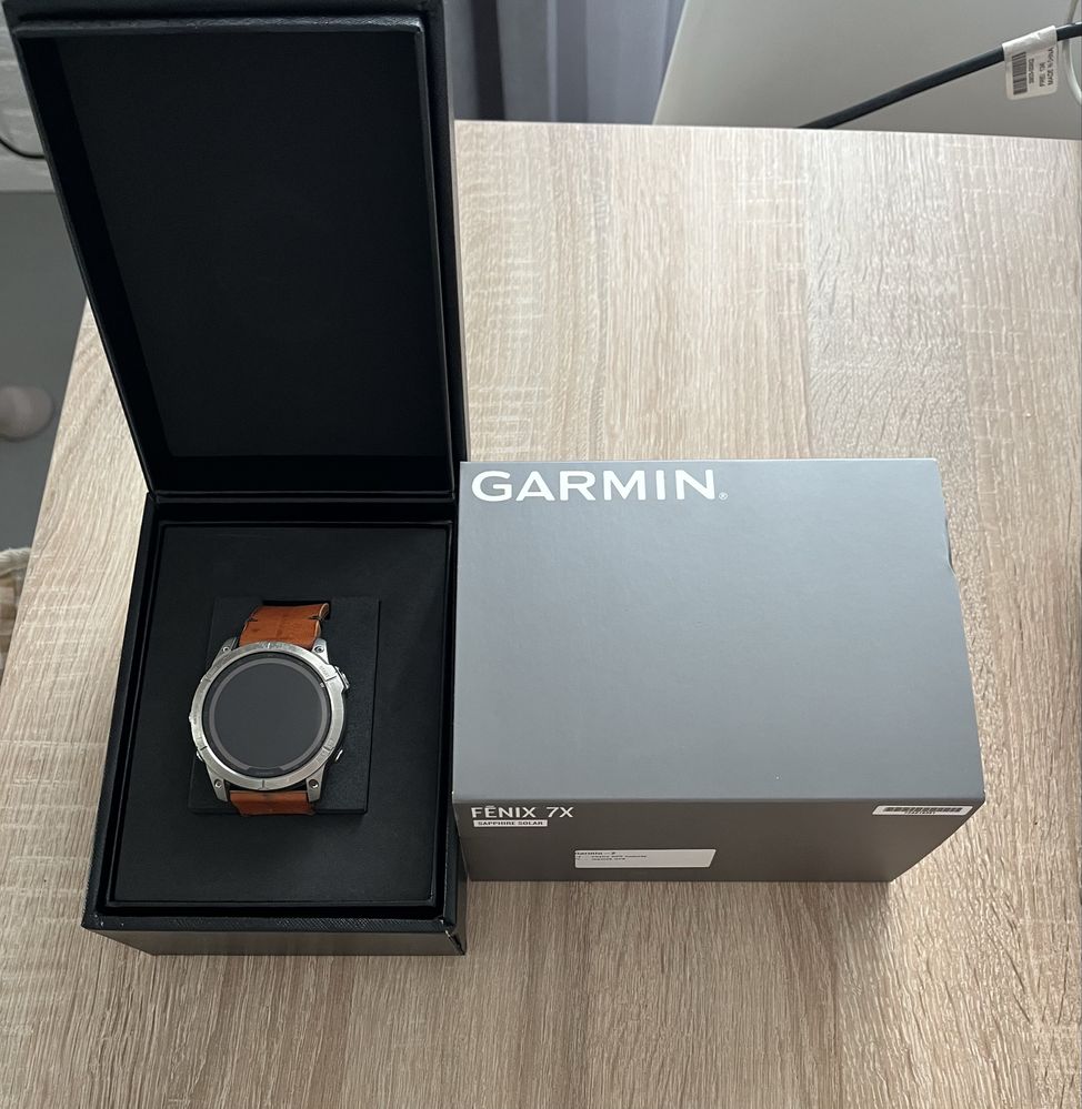 Garmin Fenix 7X sapphire solar