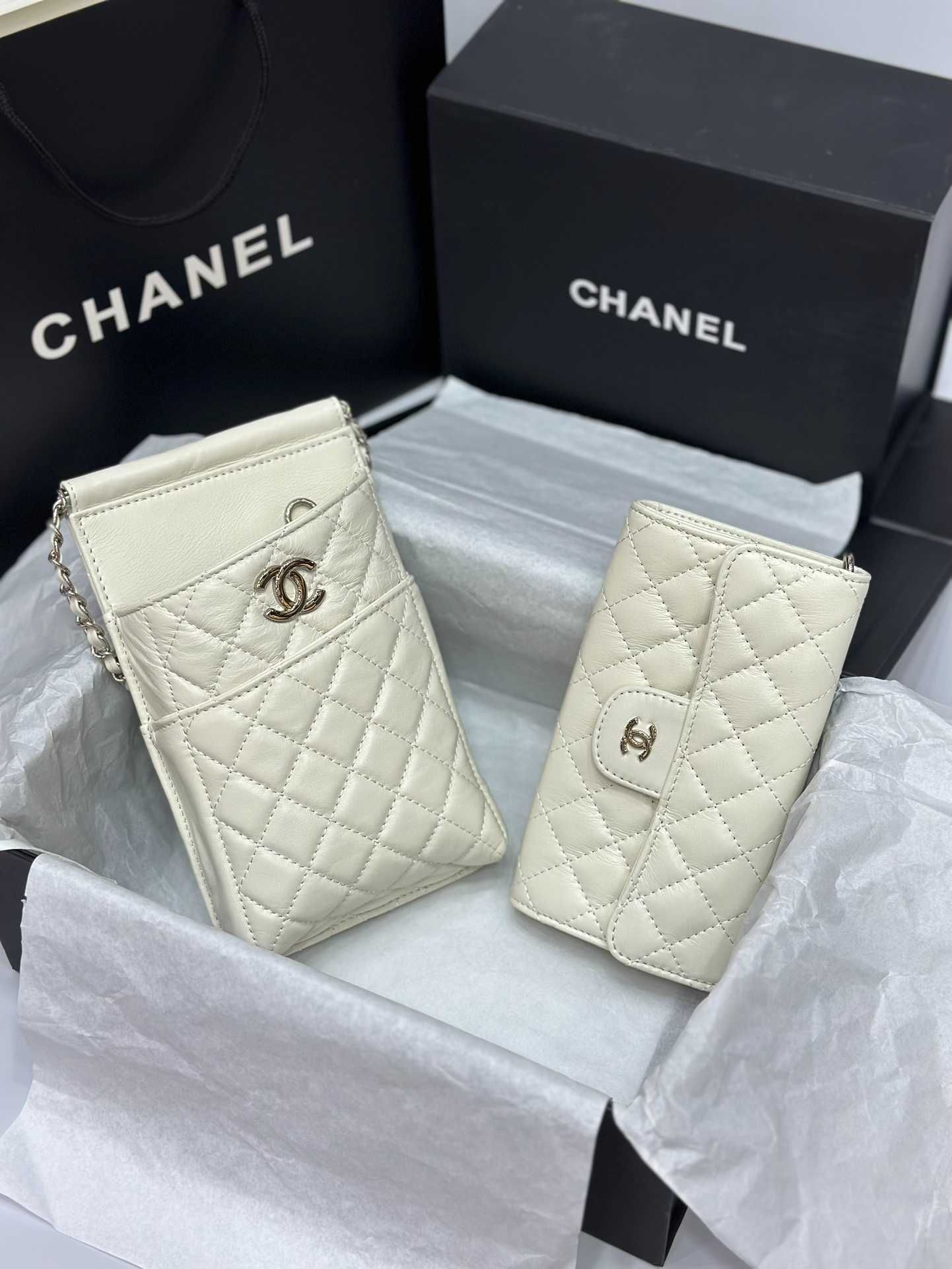 Bolsa de mulher Chanel