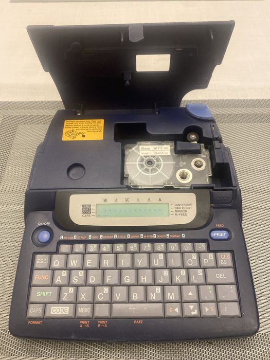 Drukarka opisywarka casio kl-7200e jak dymo