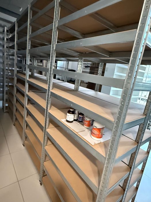 Regał metalowy 180x90x45 Metalkas wciskany ocynk 5 półek używane