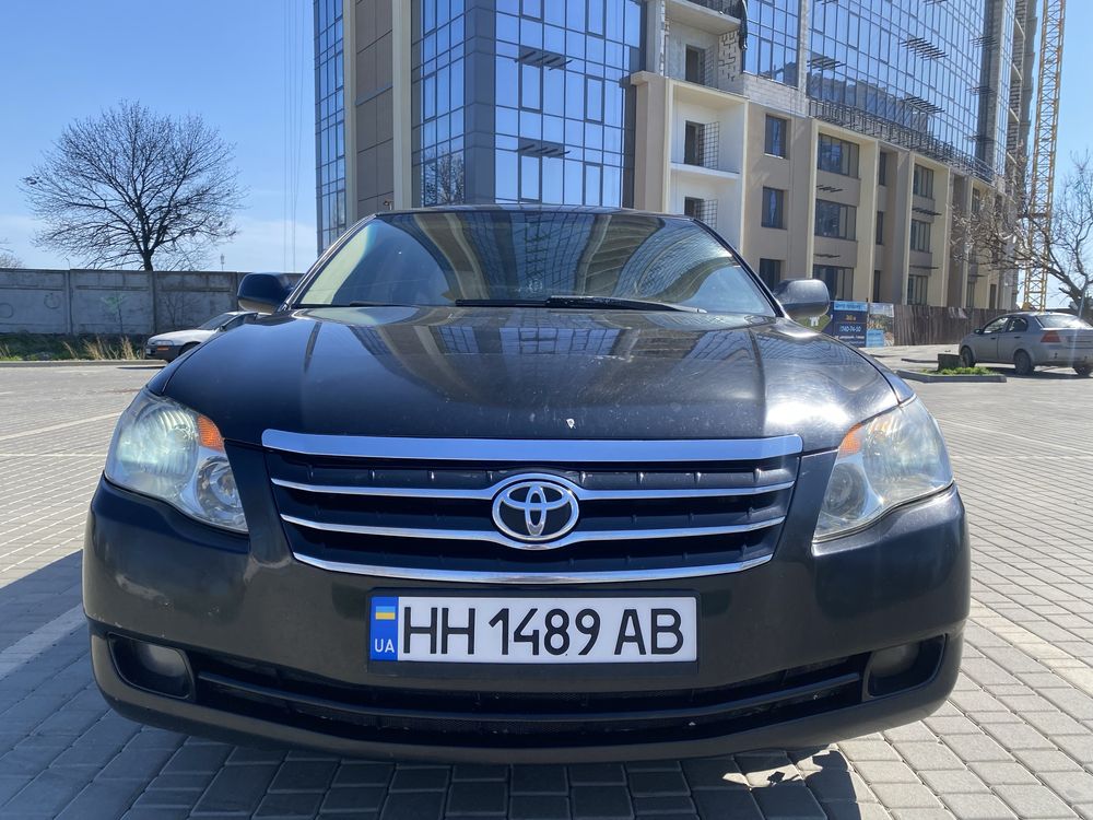 Продам Toyota Avalon