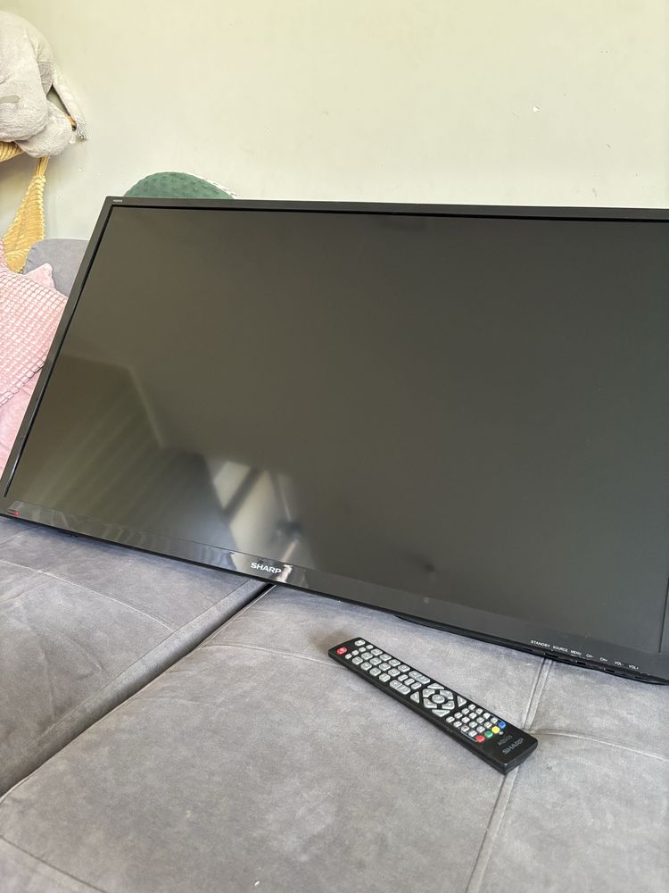 Telewizor Sharp Aquos 32 cale