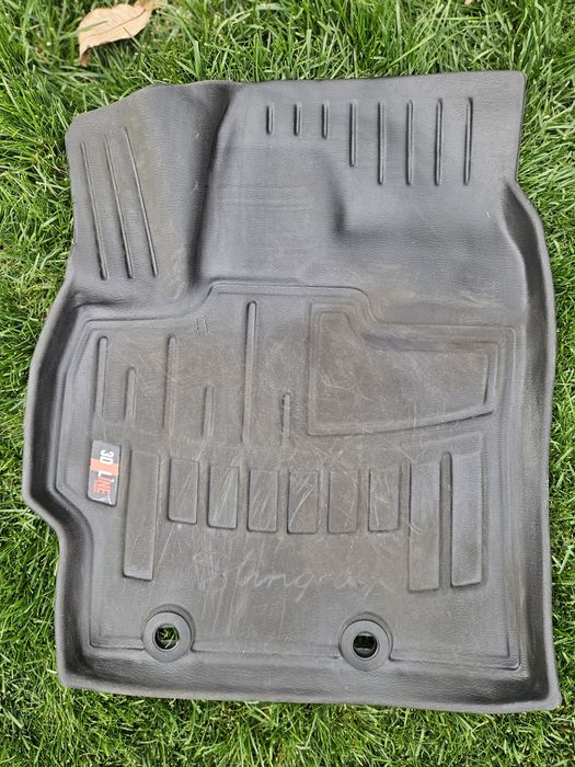 Коврики Toyota Yaris cross 3D line